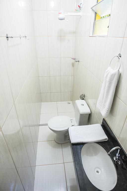 Pousada 45 Hostel بيلو هورزونتي الغرفة الصورة